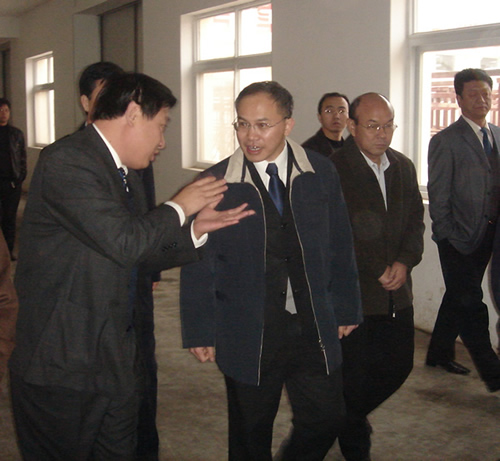 2006年，河北出入境檢驗(yàn)檢疫局程方局長(zhǎng)來我公司視察